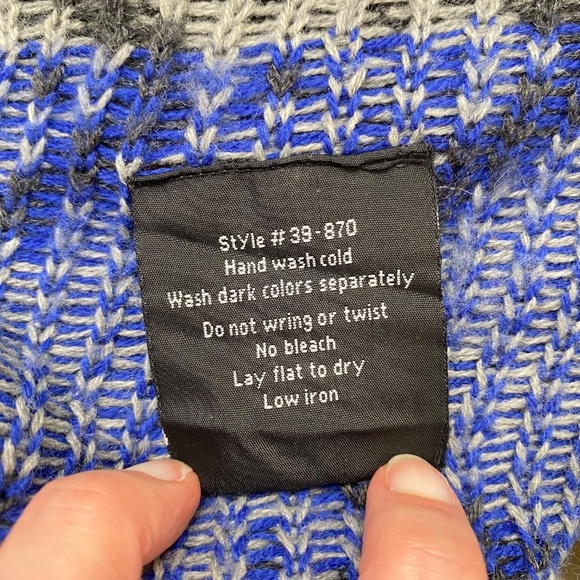 SEDUCTIONS Open Sweater/Cardigan, Waterfall Front AZTEC Size XS/S - Picture 4 of 4